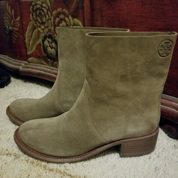 Tory Burch Siena Bootie in River Rock - Picture 2 of 4